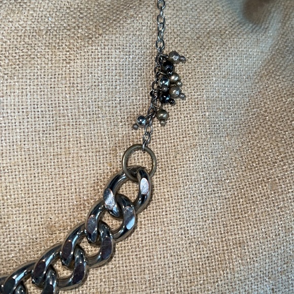 Banana Republic silver chains and beads necklace - Picture 2 of 8